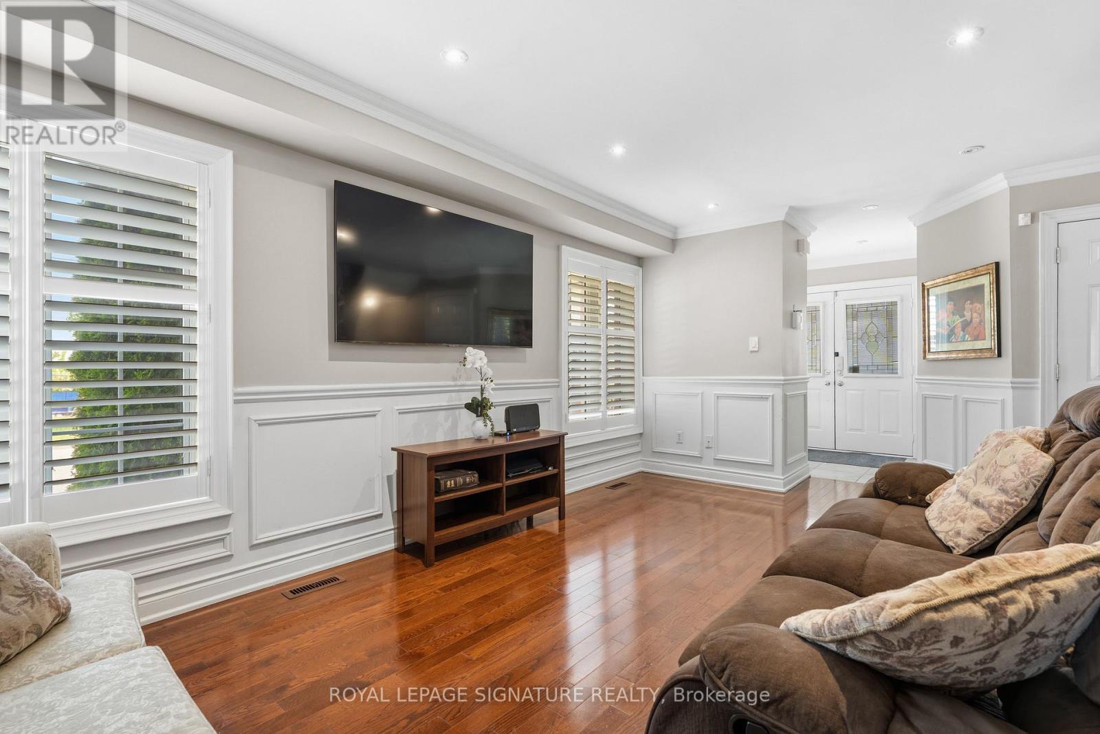 1 Holloway Road Property Photo 9