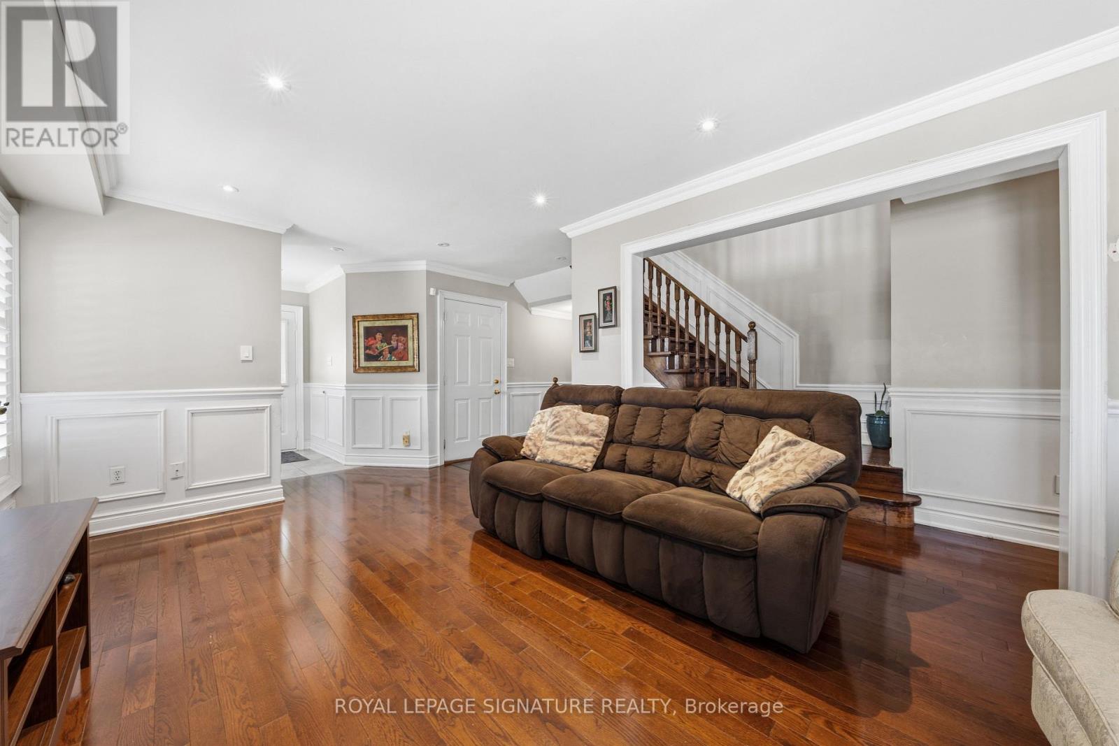 1 Holloway Road Property Photo 10