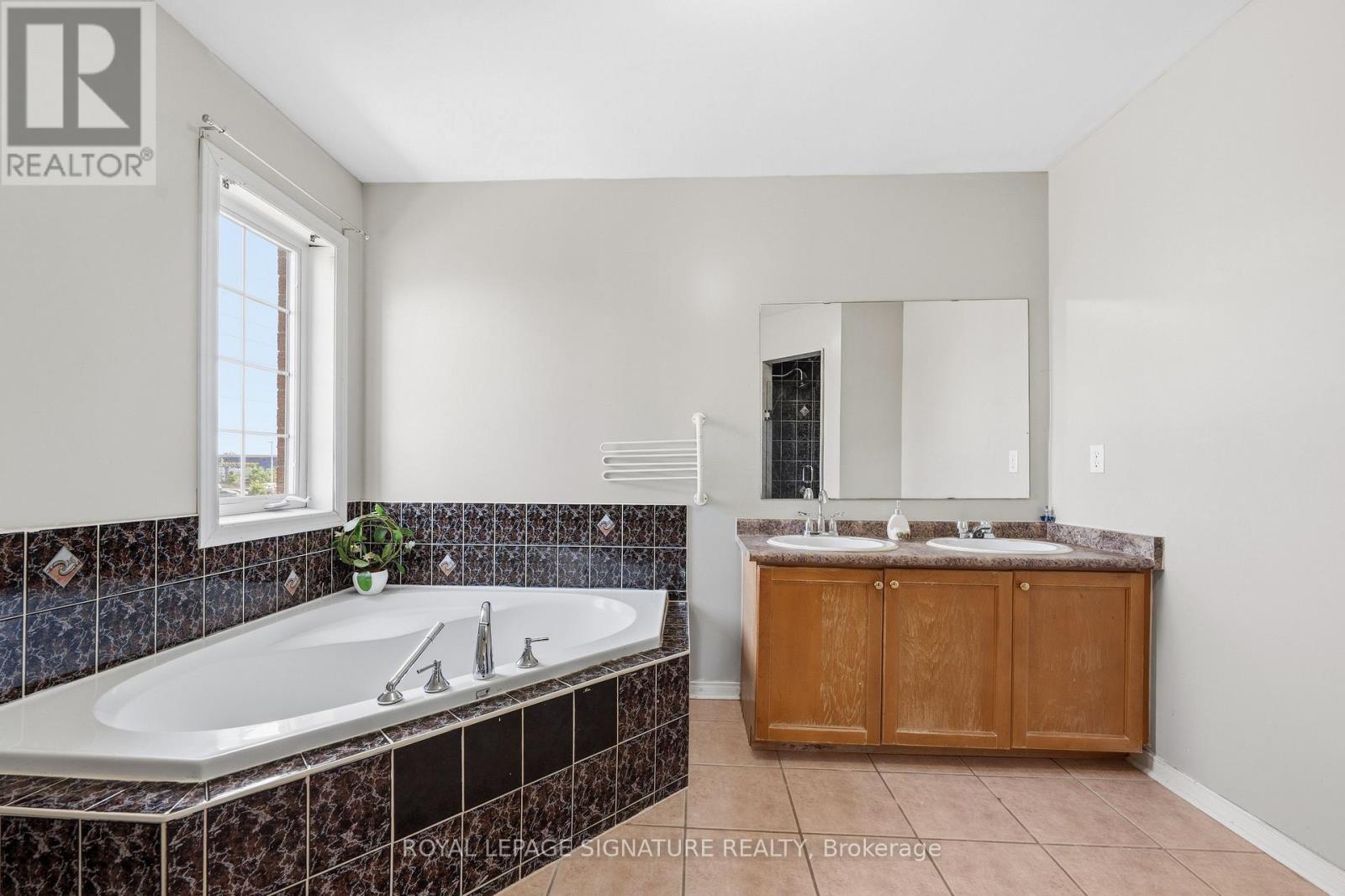 1 Holloway Road Property Photo 26