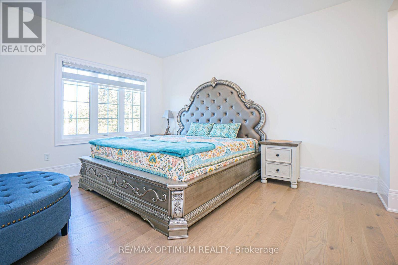 53 Kinburn Crescent Property Photo 25