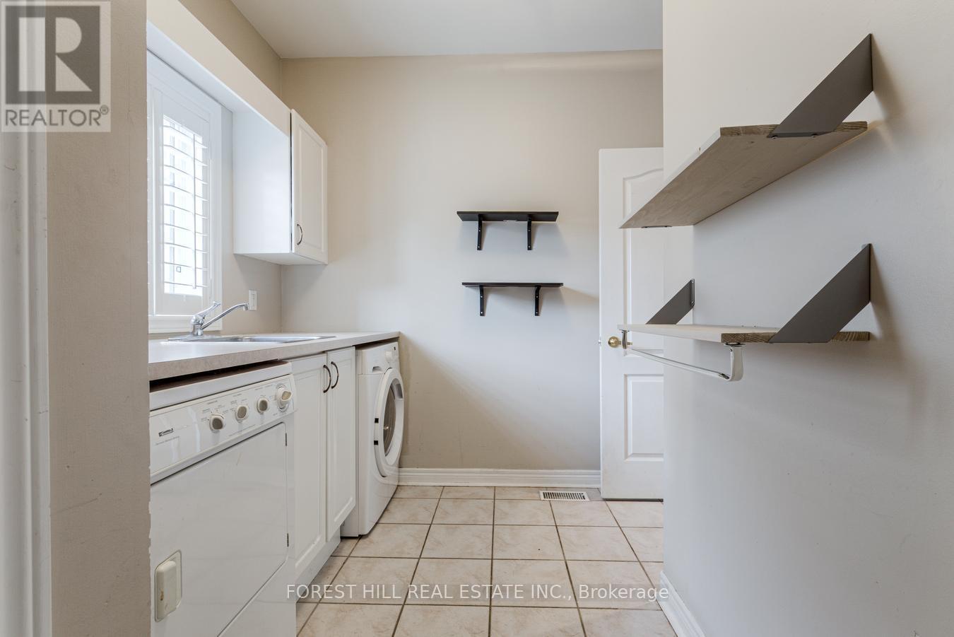 54 Maple Grove Avenue Property Photo 21