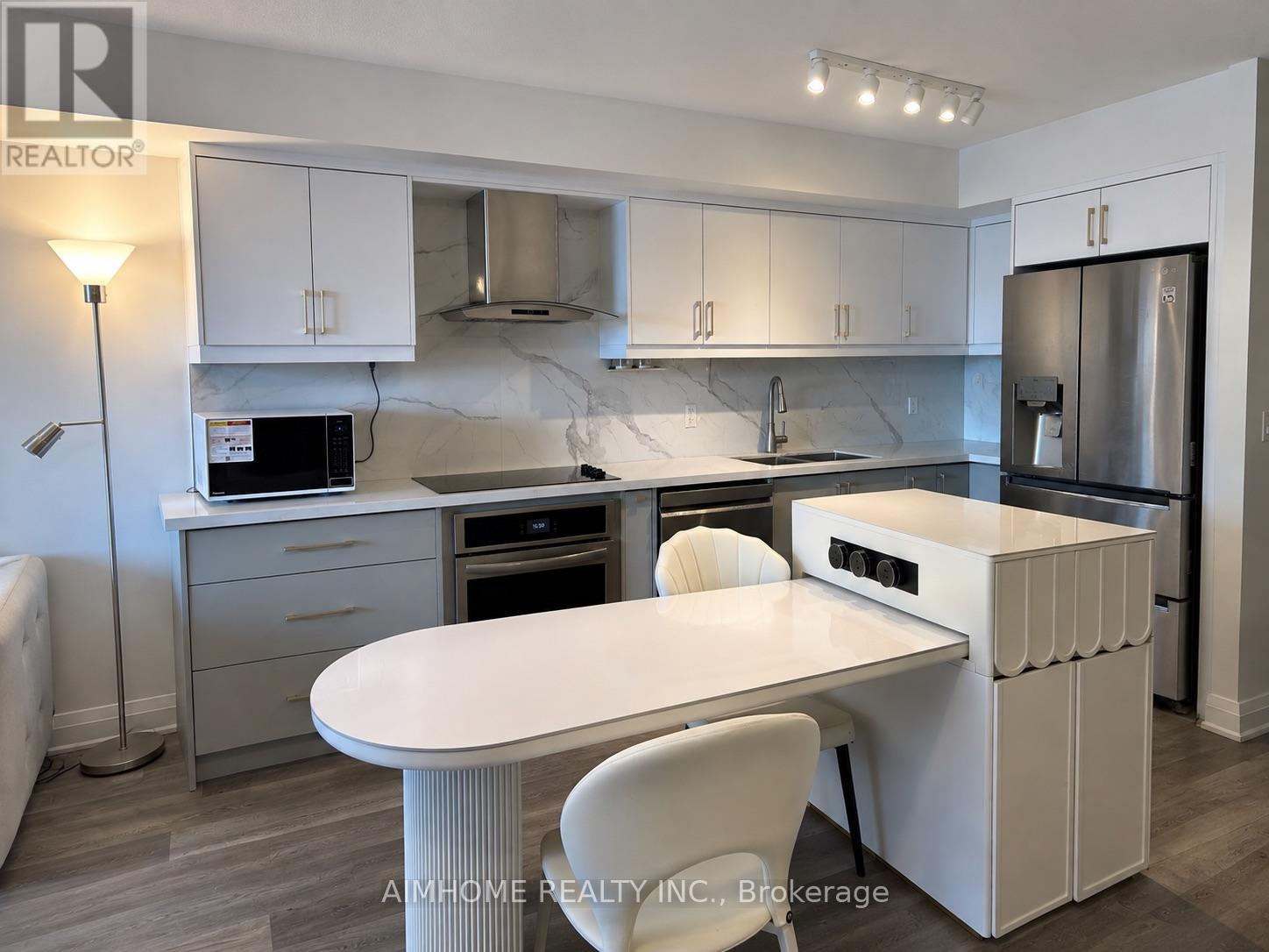 217 - 370 Highway 7 E Property Photo 8