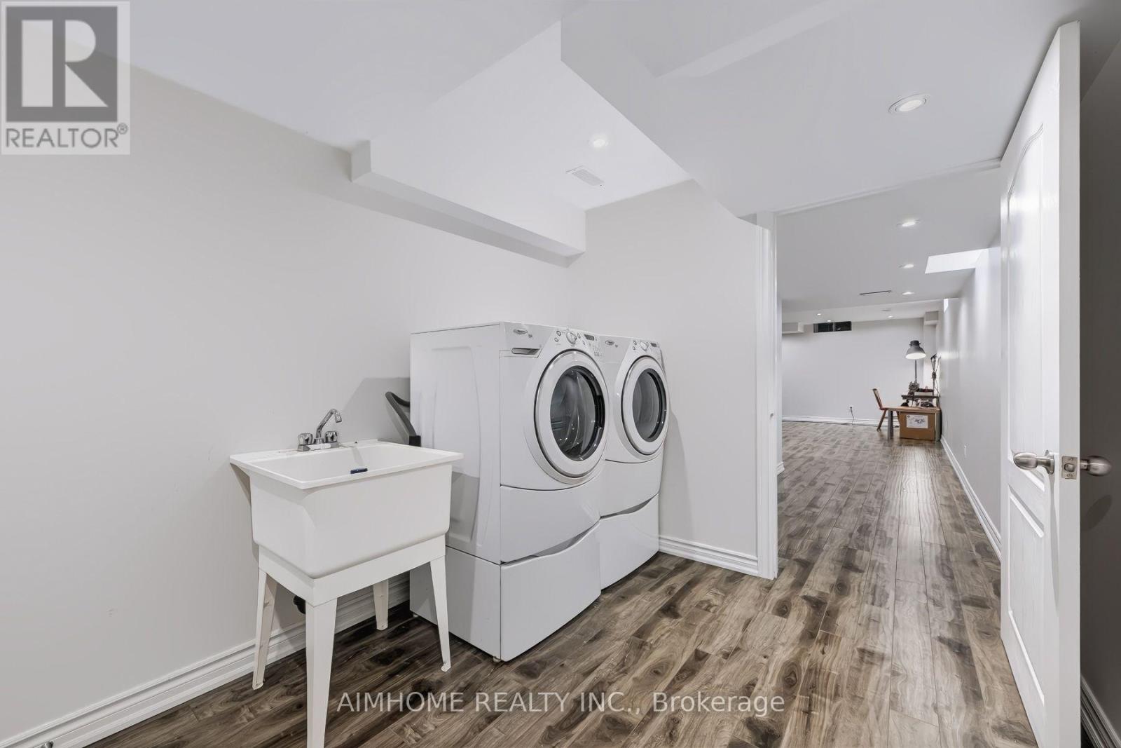 168 Ken Laushway Avenue Property Photo 26