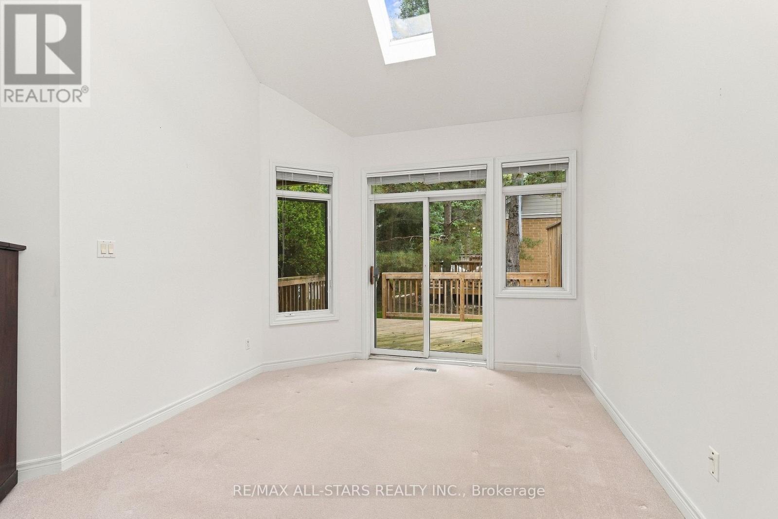 28 Blue Heron Beach Way Property Photo 9