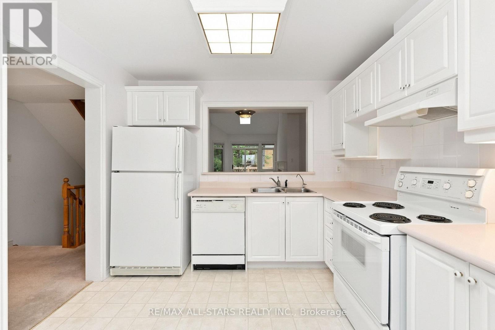 28 Blue Heron Beach Way Property Photo 23