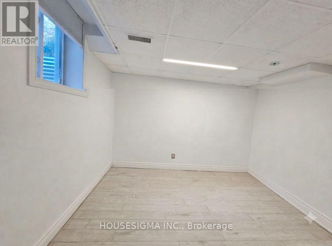 65 Randall Avenue Property Photo 7