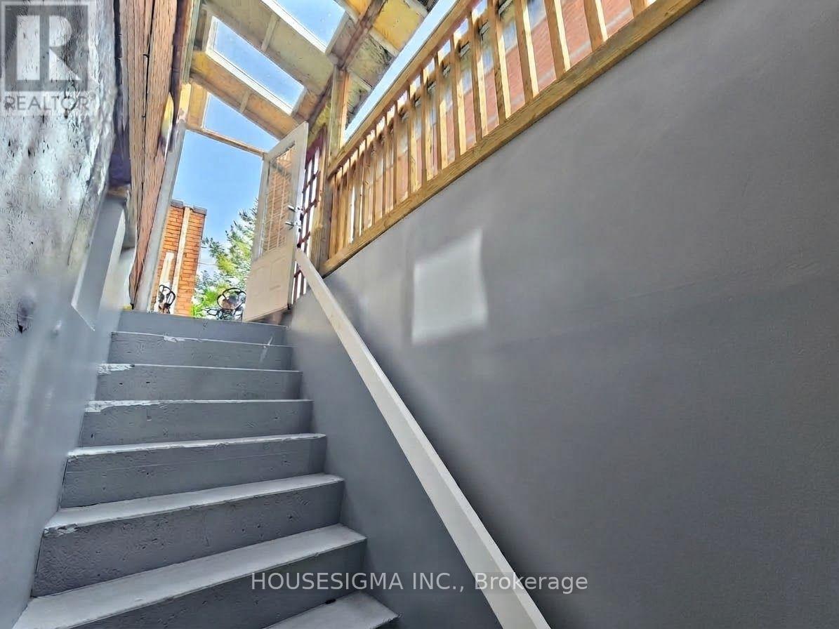 65 Randall Avenue Property Photo 14