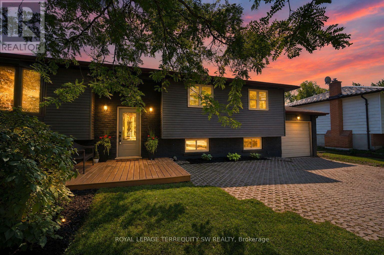 2249 Willard Avenue Property Photo 15
