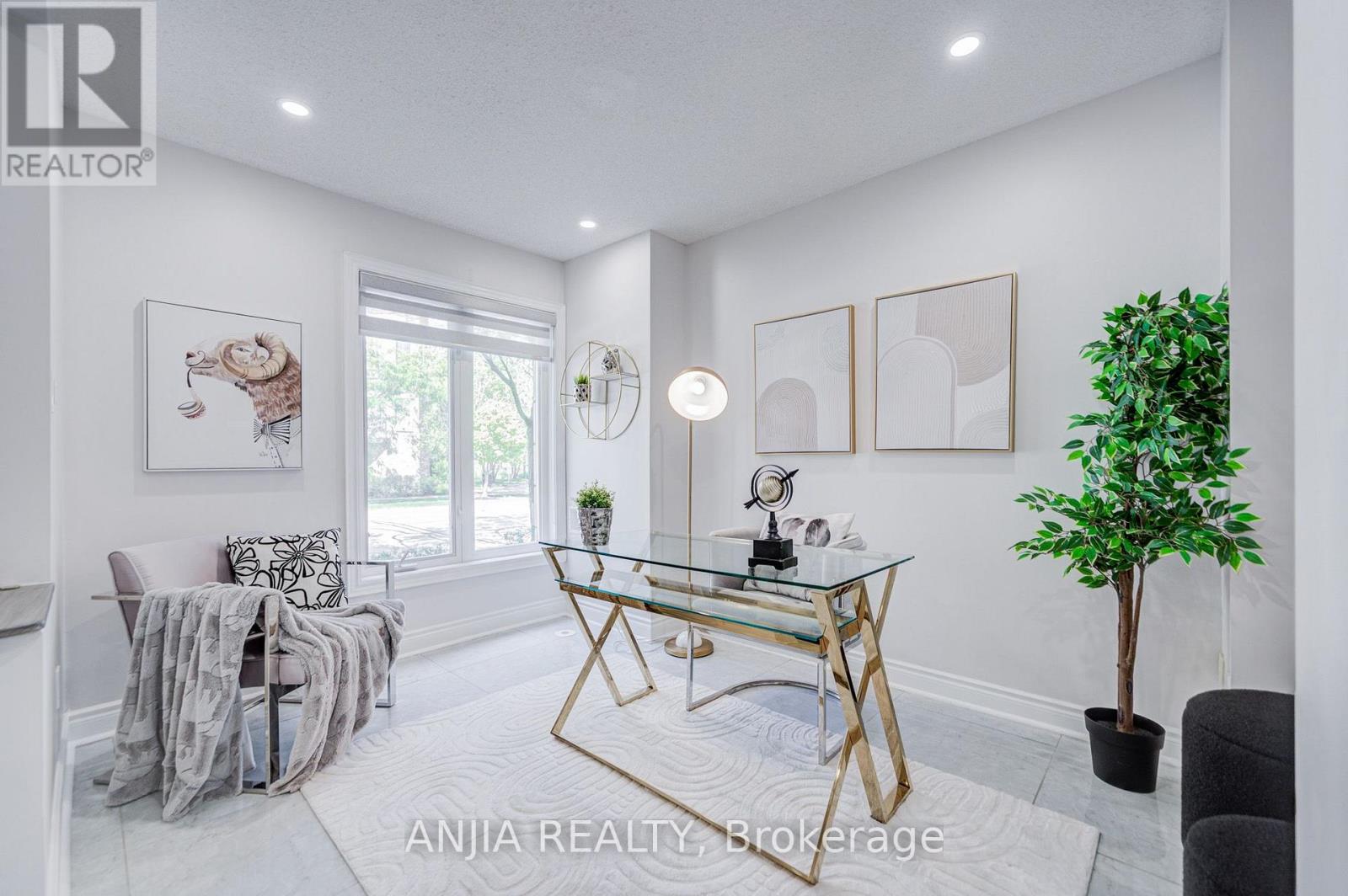 25 Galleria Parkway Property Photo 6