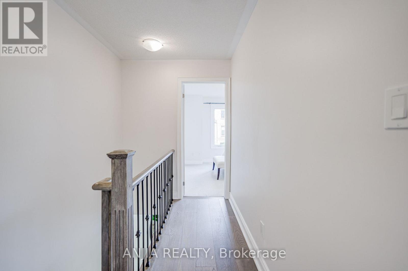 25 Galleria Parkway Property Photo 28