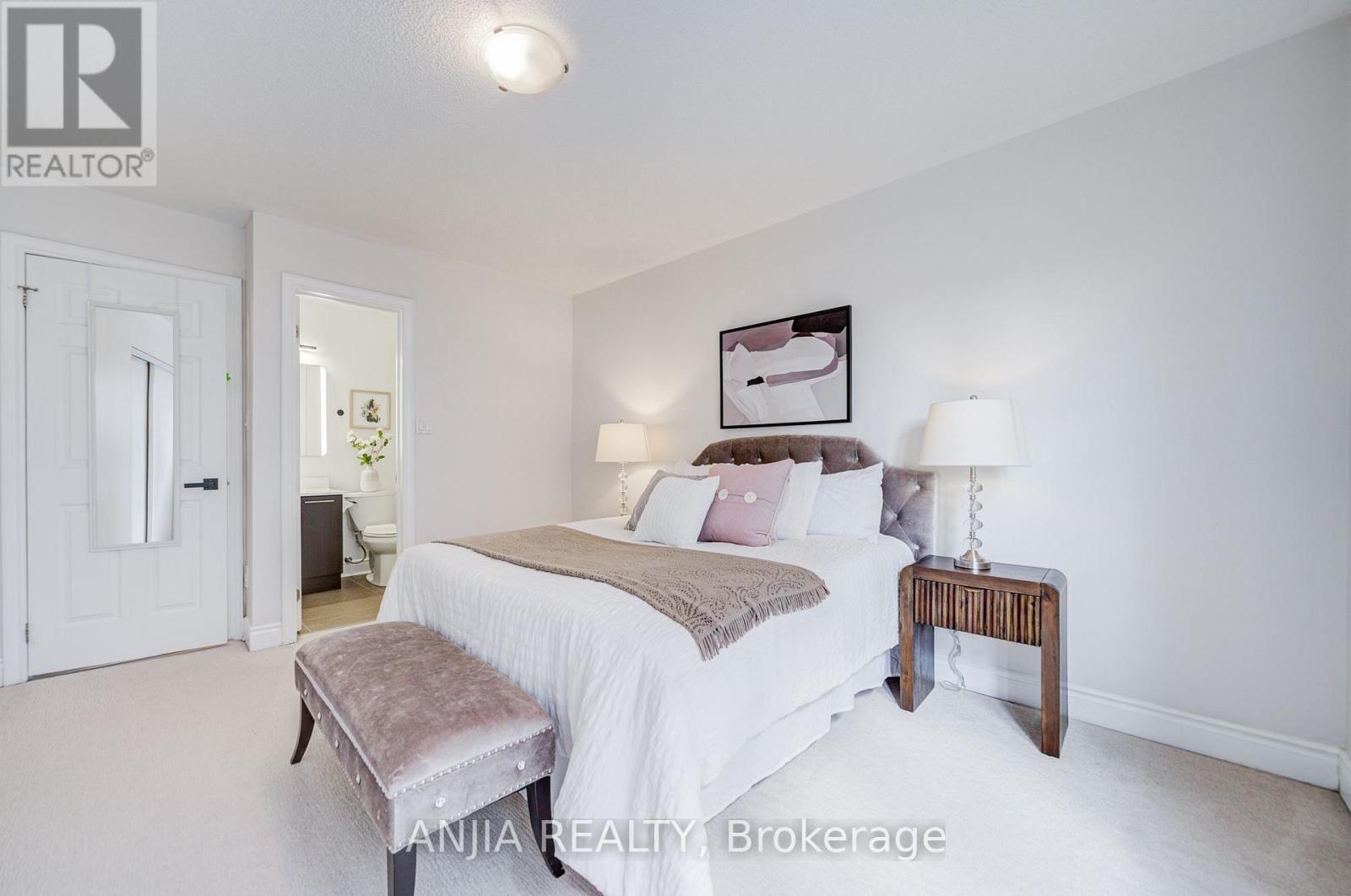 25 Galleria Parkway Property Photo 31