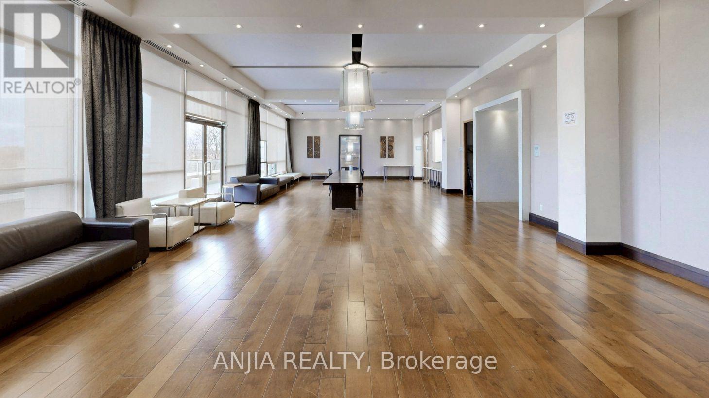 25 Galleria Parkway Property Photo 42