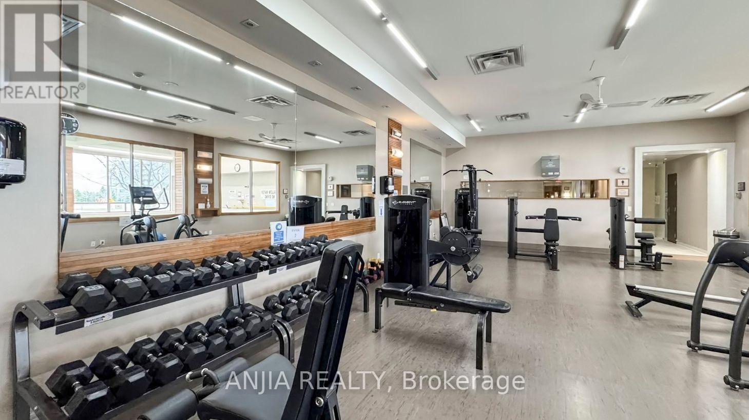 25 Galleria Parkway Property Photo 44