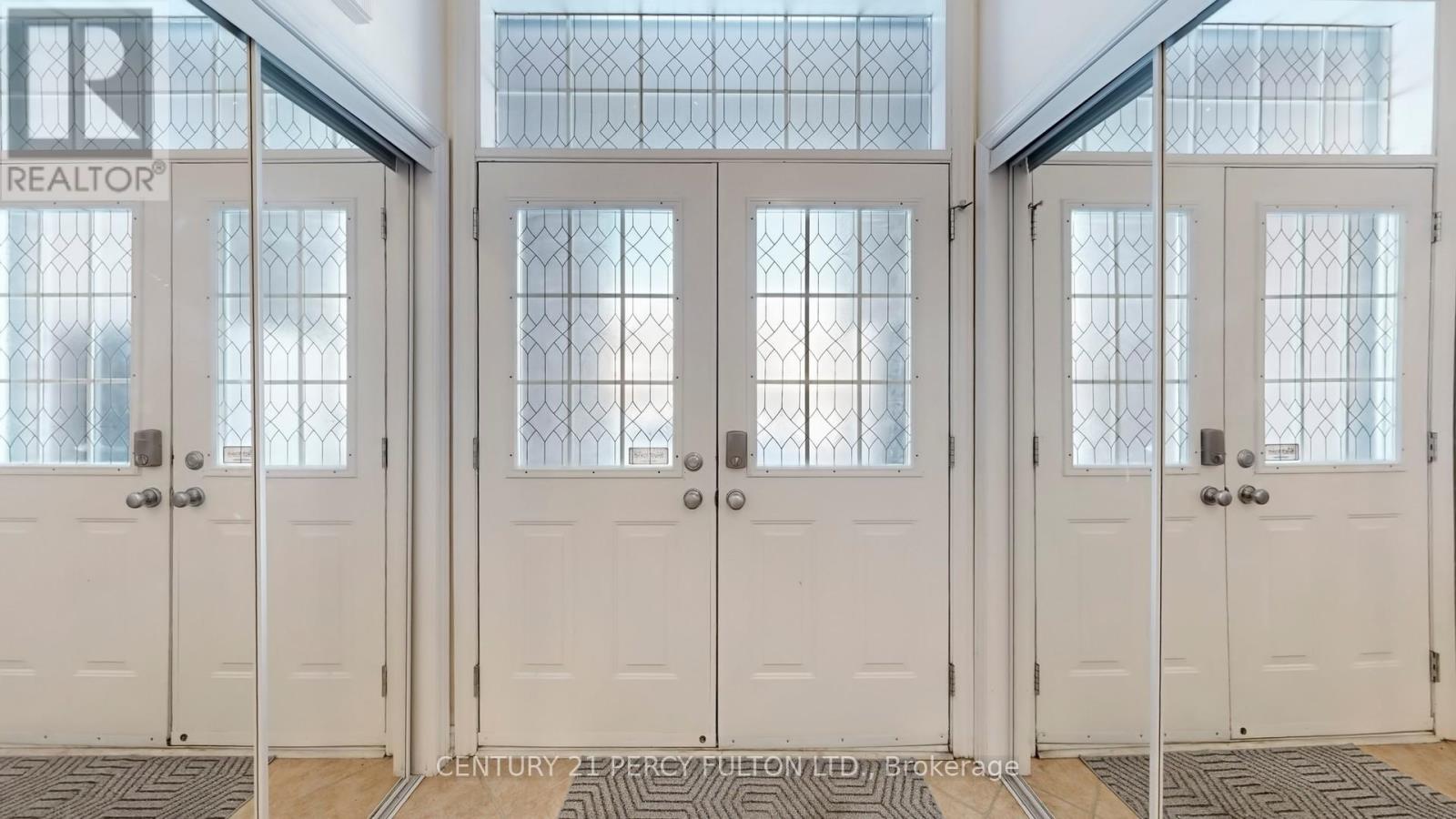 145 Silver Maple Road Property Photo 3