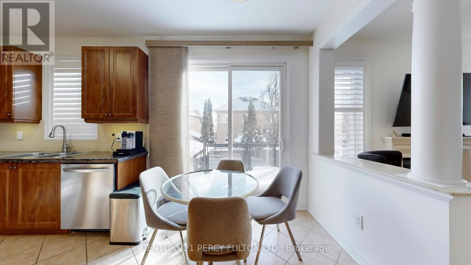 145 Silver Maple Road Property Photo 12