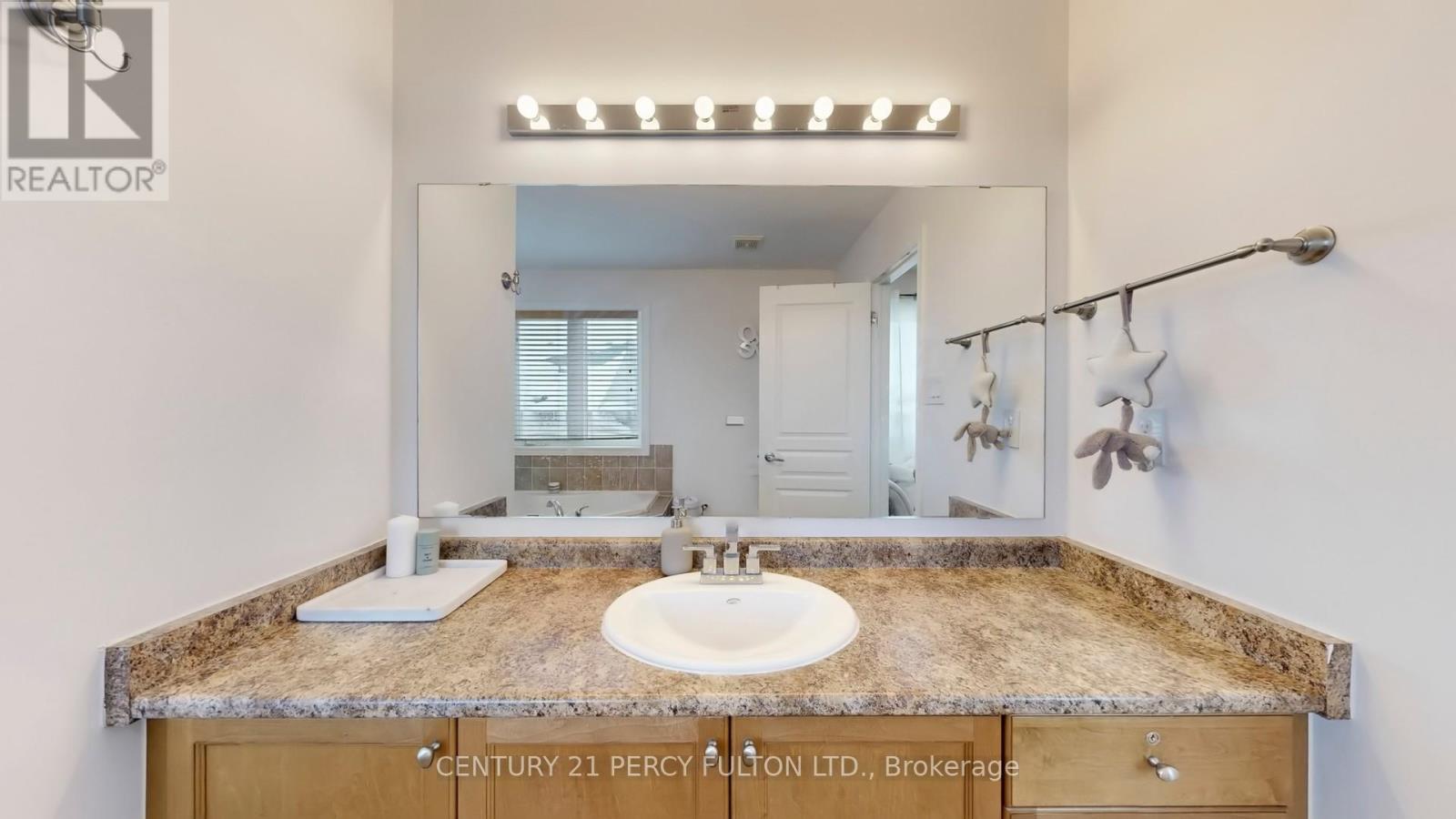 145 Silver Maple Road Property Photo 26