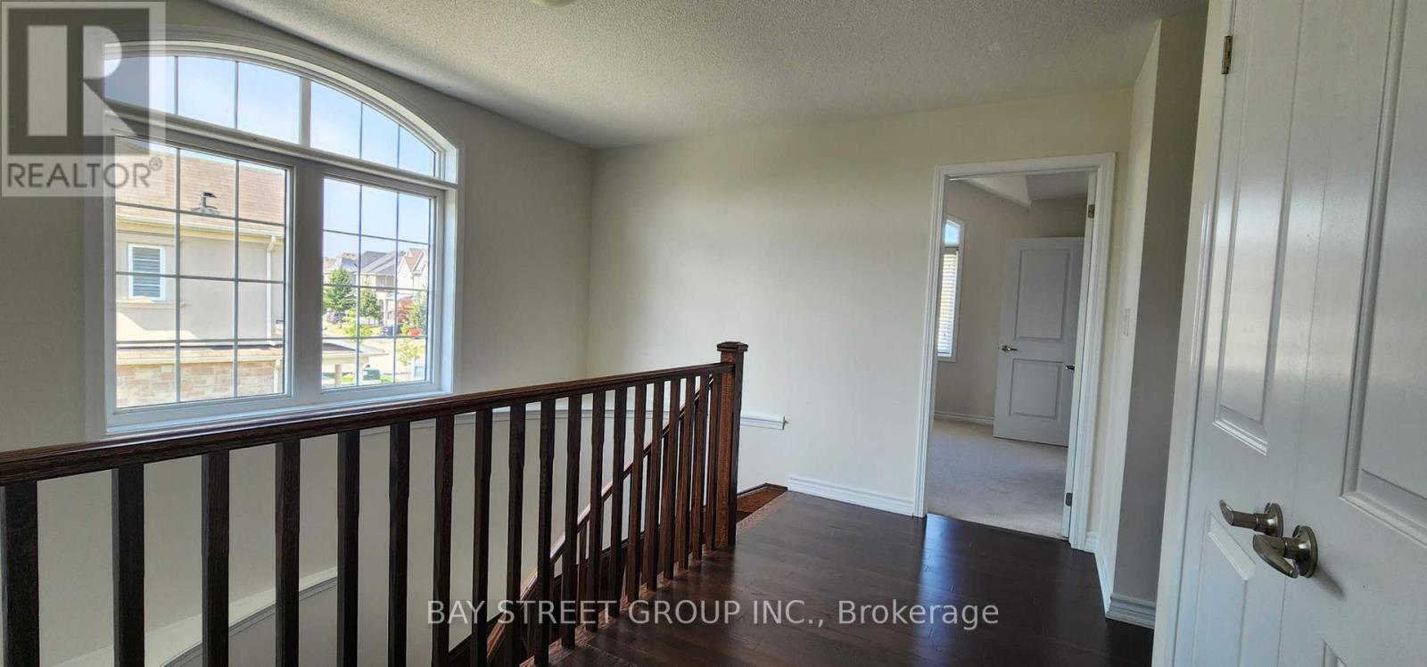 246 Degraaf Crescent Property Photo 9