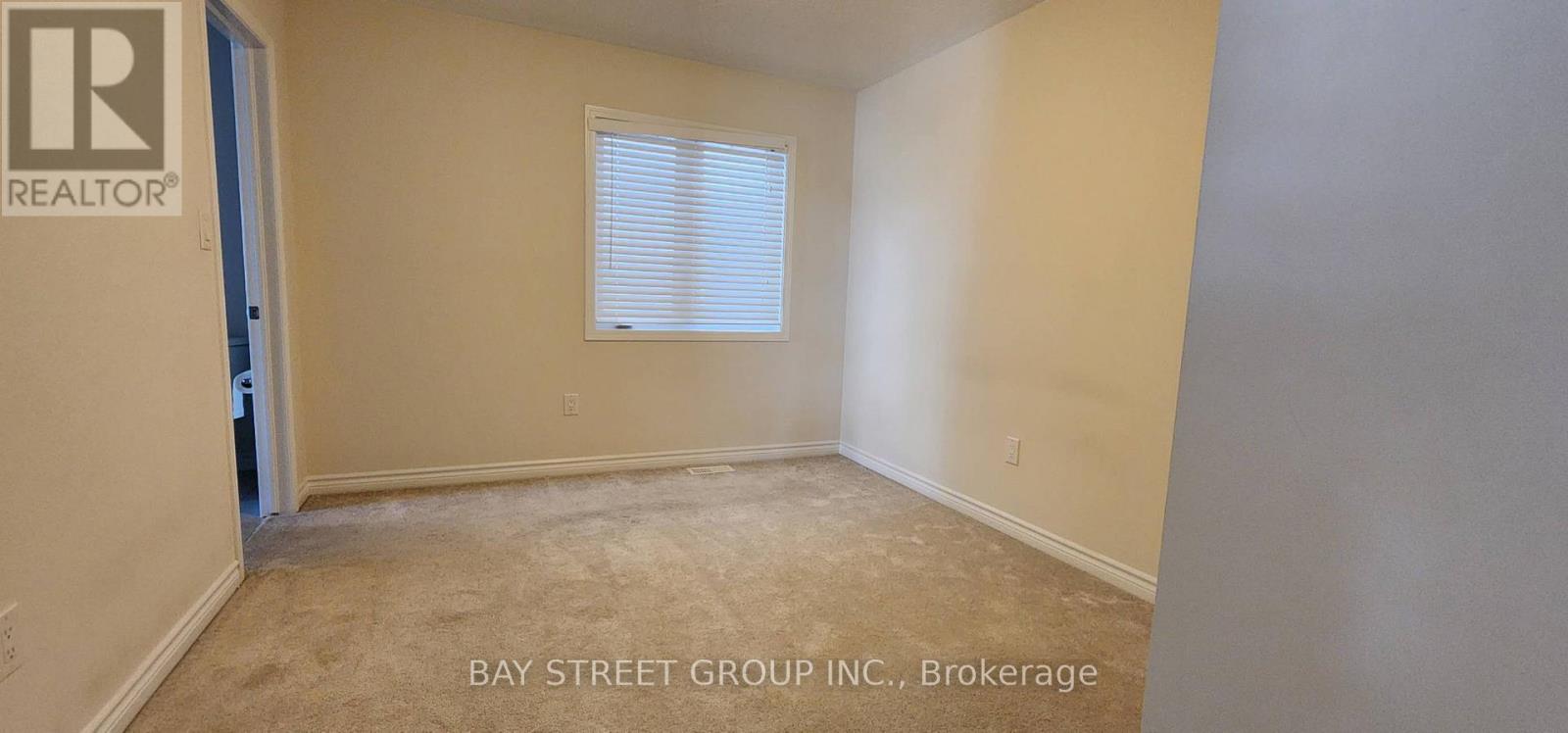 246 Degraaf Crescent Property Photo 15