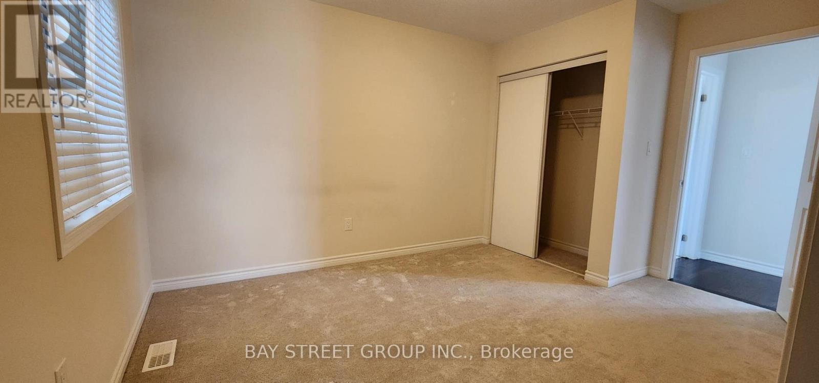 246 Degraaf Crescent Property Photo 23