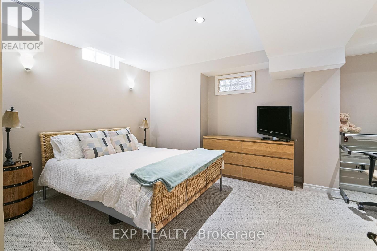 29 Batson Drive Property Photo 36