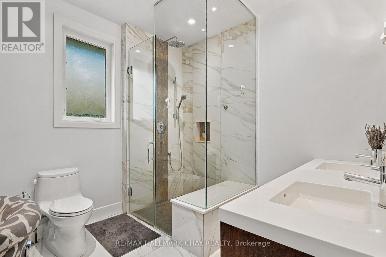 6513 King Road Property Photo 21