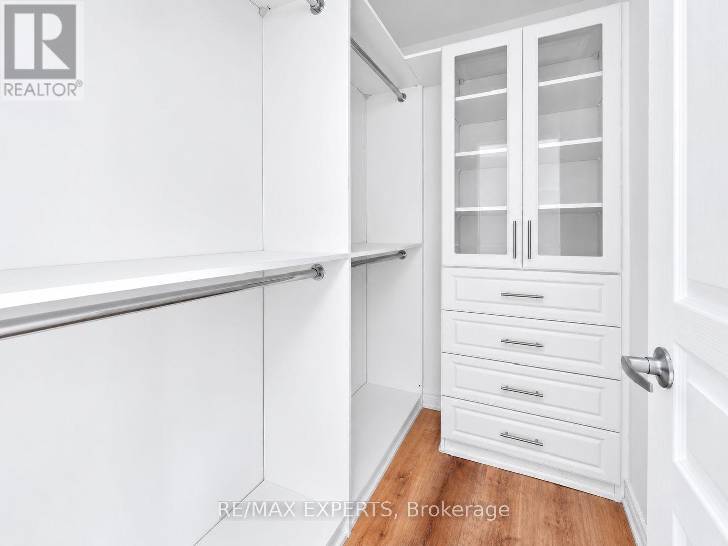 40 Pitney Avenue Property Photo 12