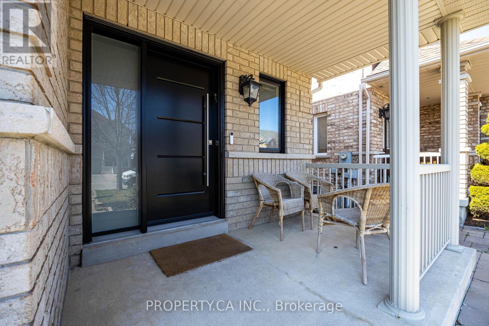 44 Andrew Hill Drive Property Photo 2