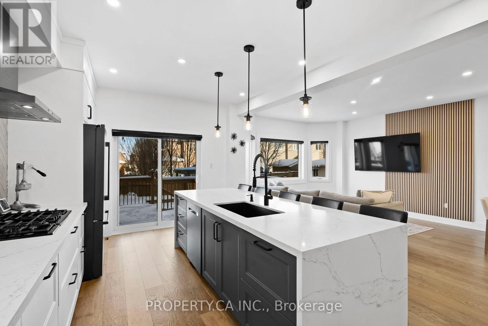 44 Andrew Hill Drive Property Photo 19