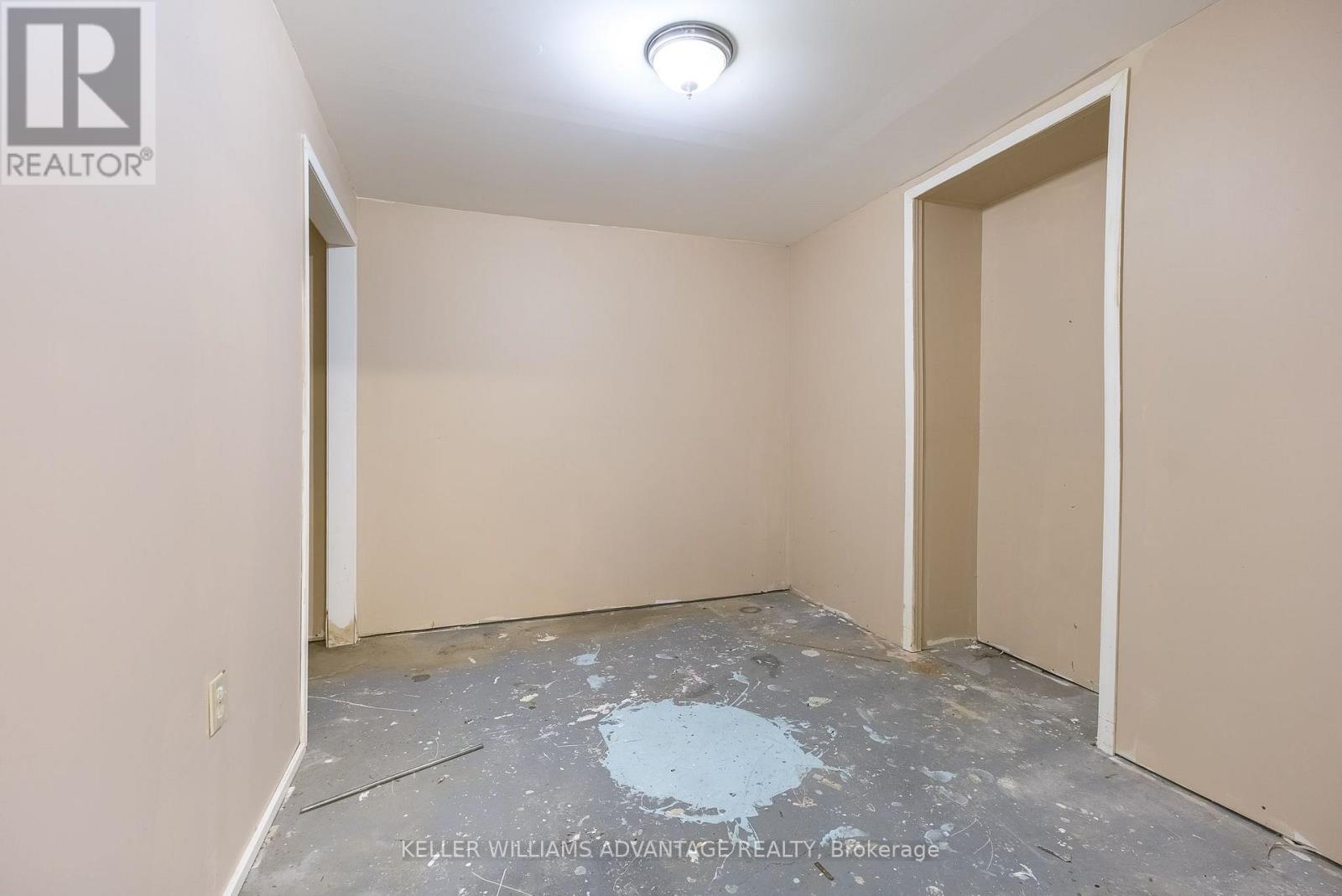 68 Fullerton Crescent Property Photo 31