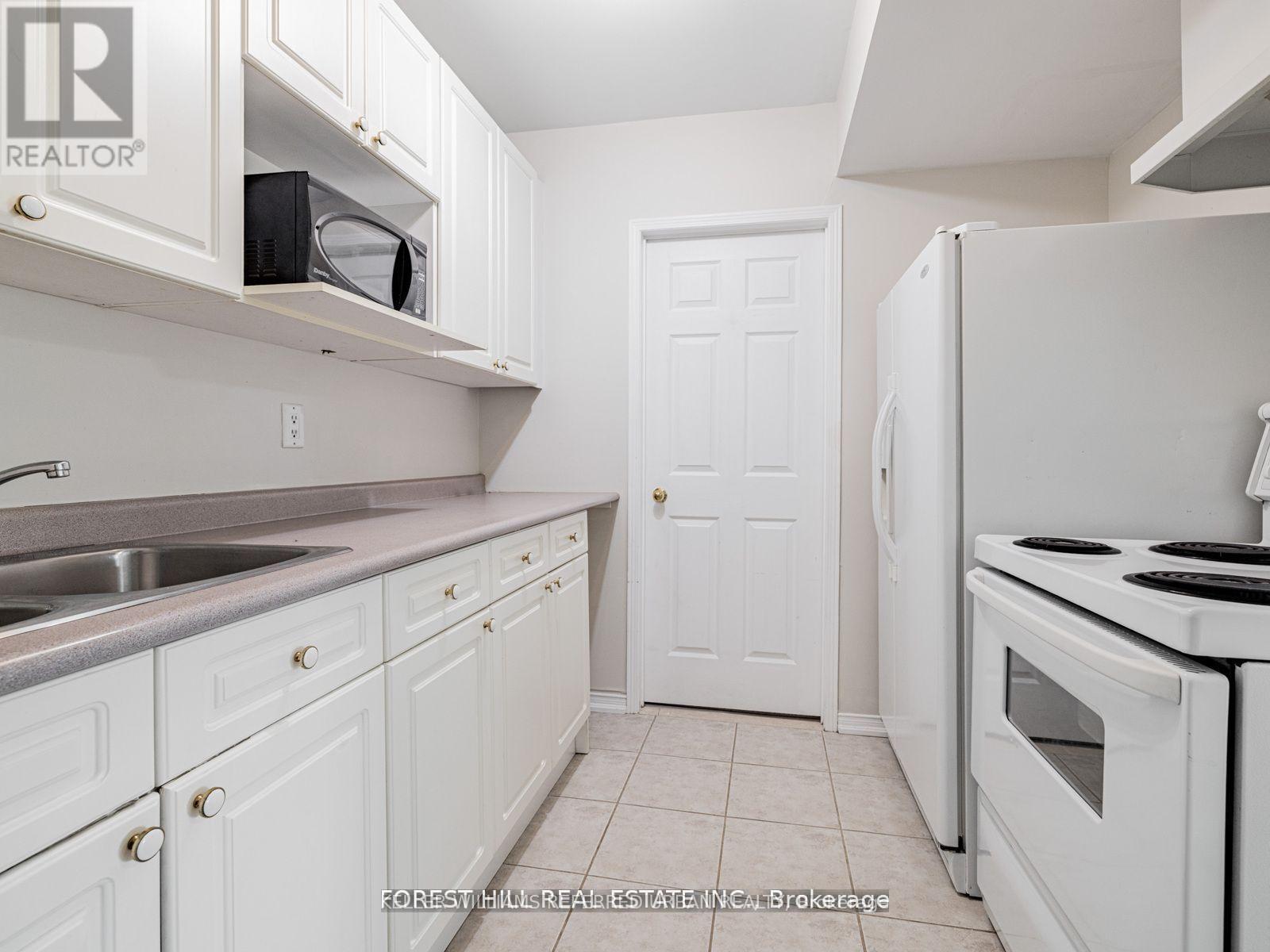 614 Mcbean Avenue N Property Photo 33