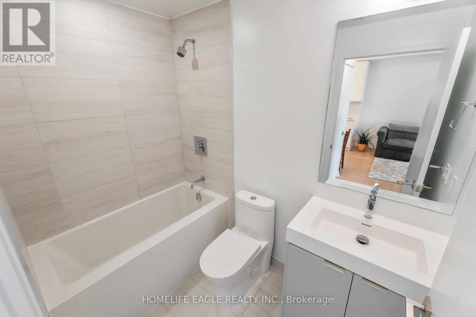 1326 - 498 Caldari Road Property Photo 11