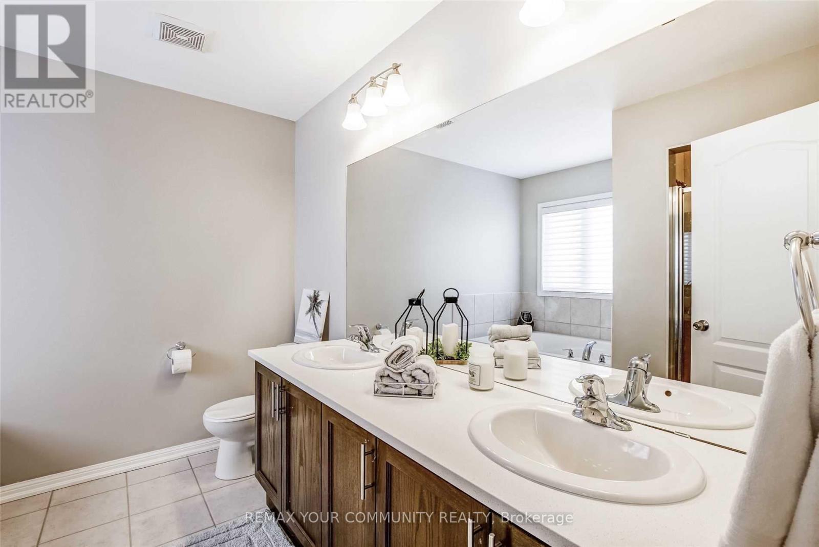 16 Don Hadden Crescent Property Photo 19