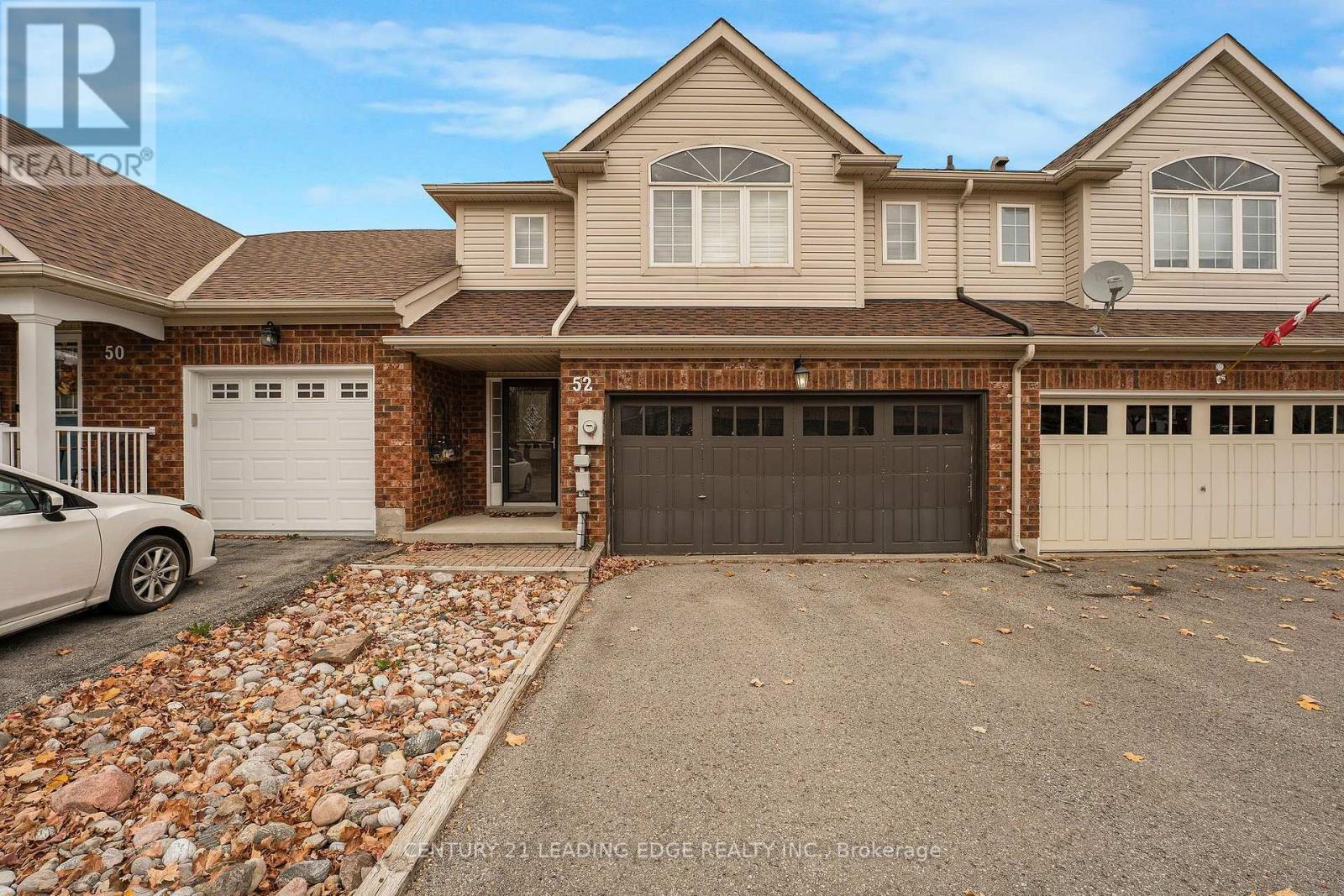 52 Apple Tree Crescent Property Photo 3