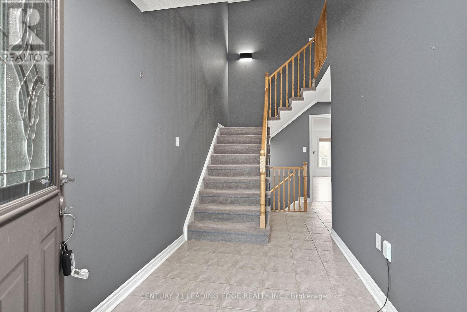 52 Apple Tree Crescent Property Photo 4