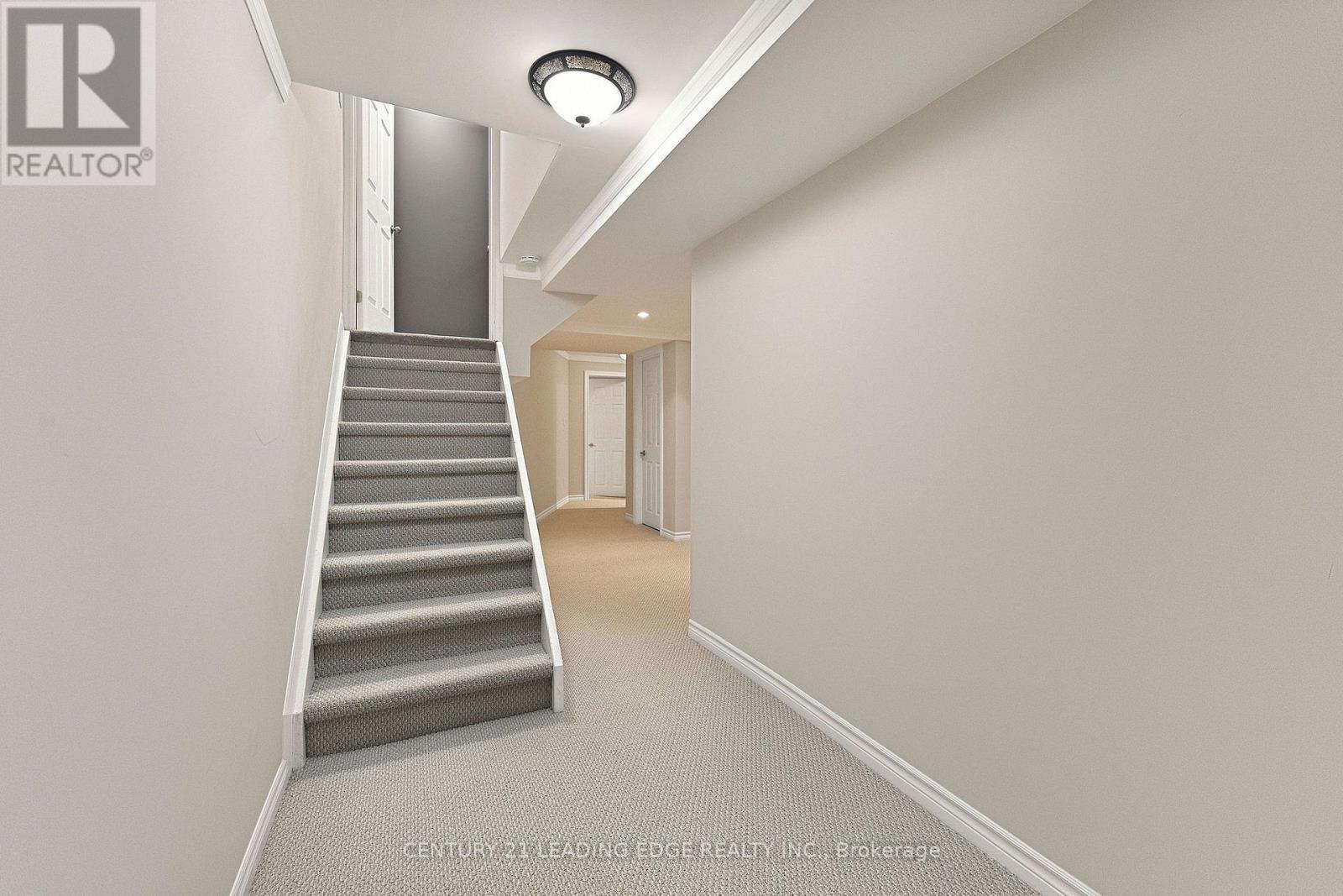 52 Apple Tree Crescent Property Photo 37