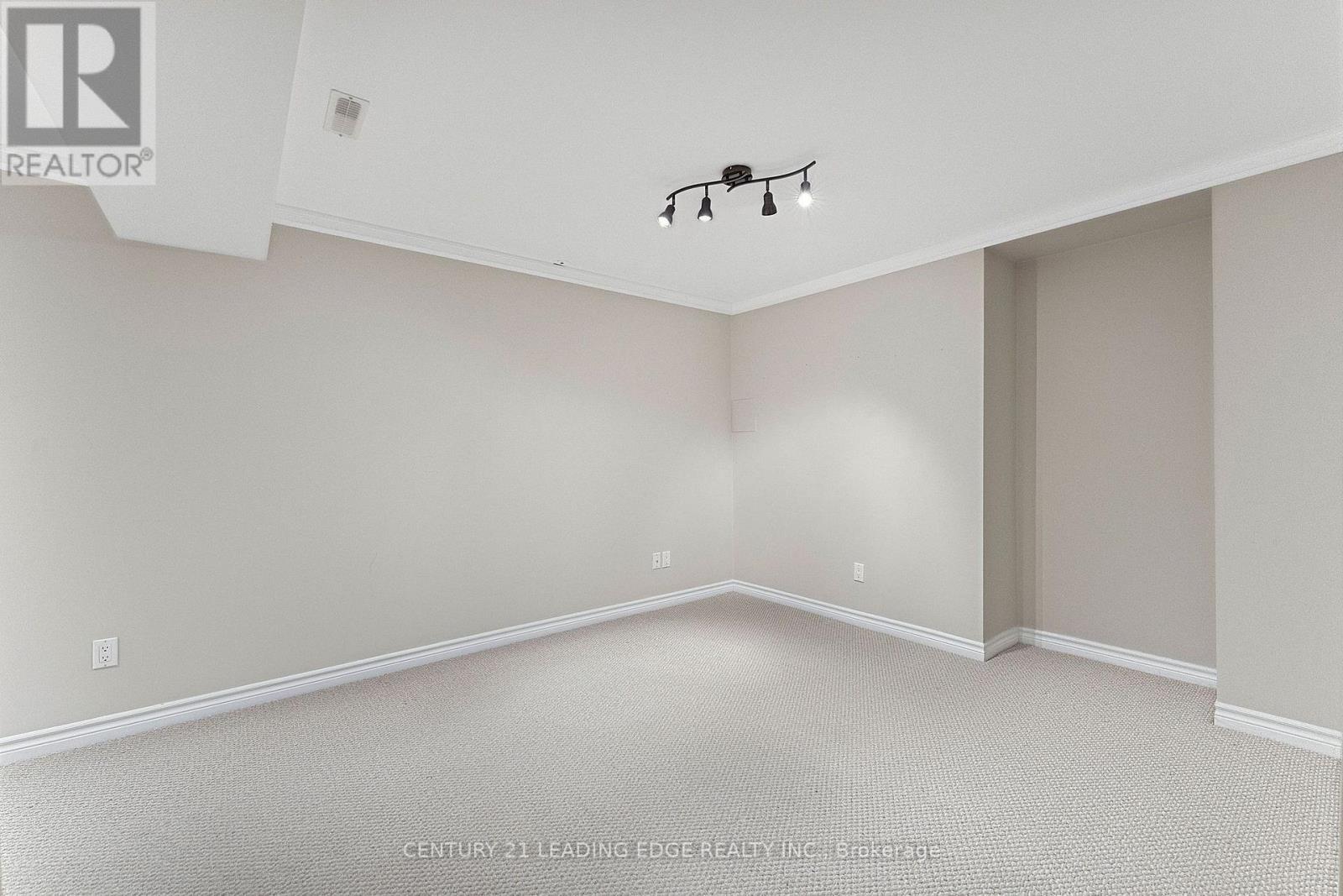 52 Apple Tree Crescent Property Photo 41