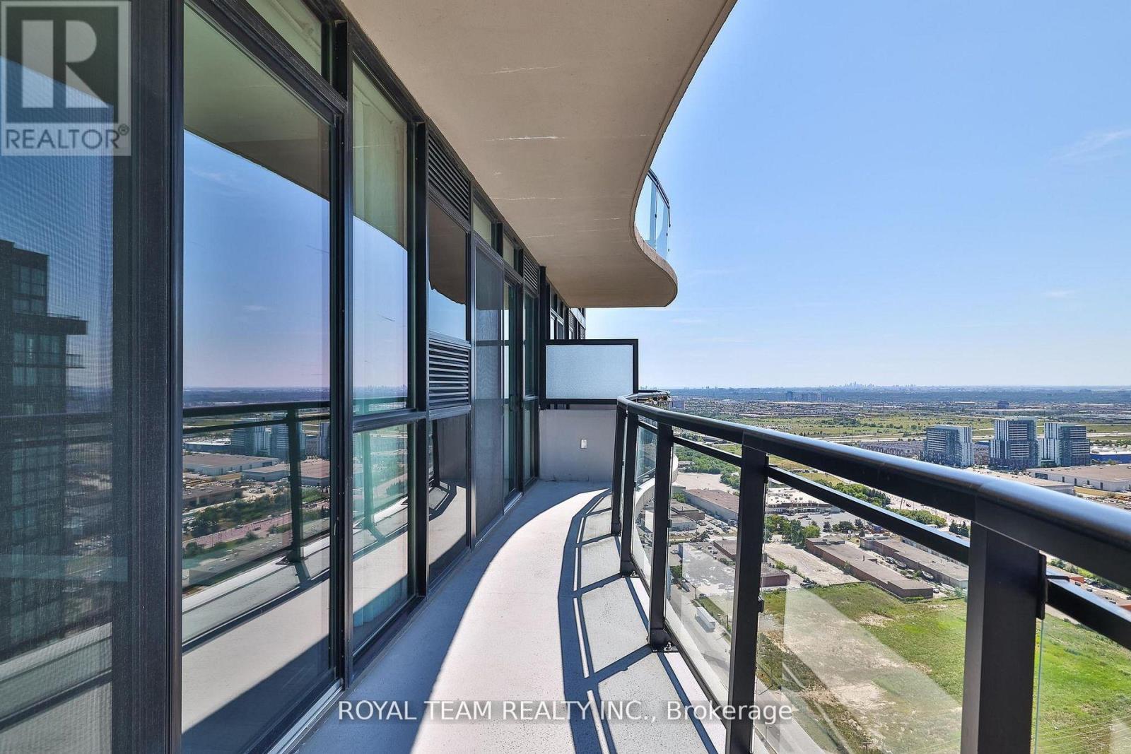 3405 - 2900 Highway 7 Property Photo 27