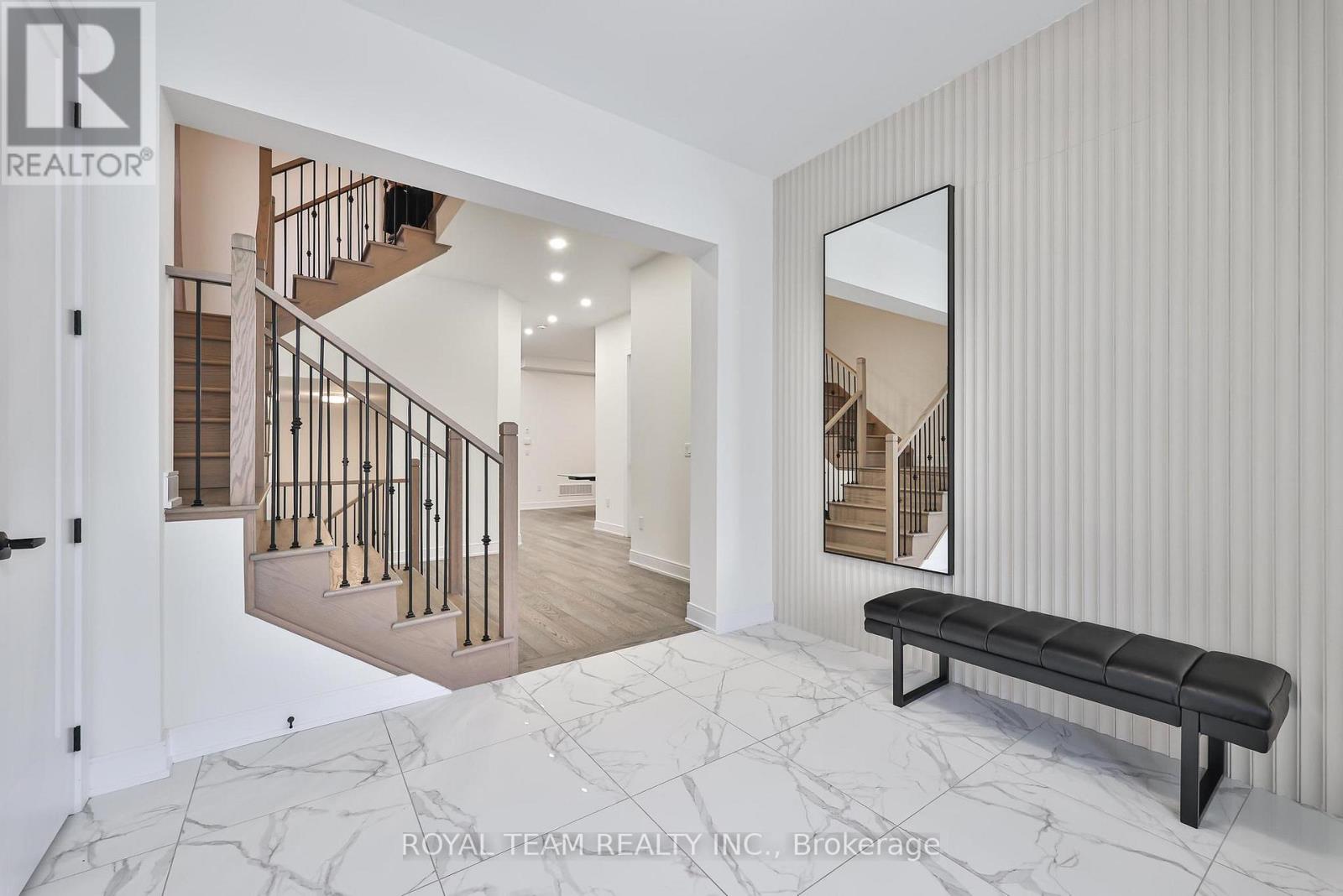1361 Blackmore Street Property Photo 2