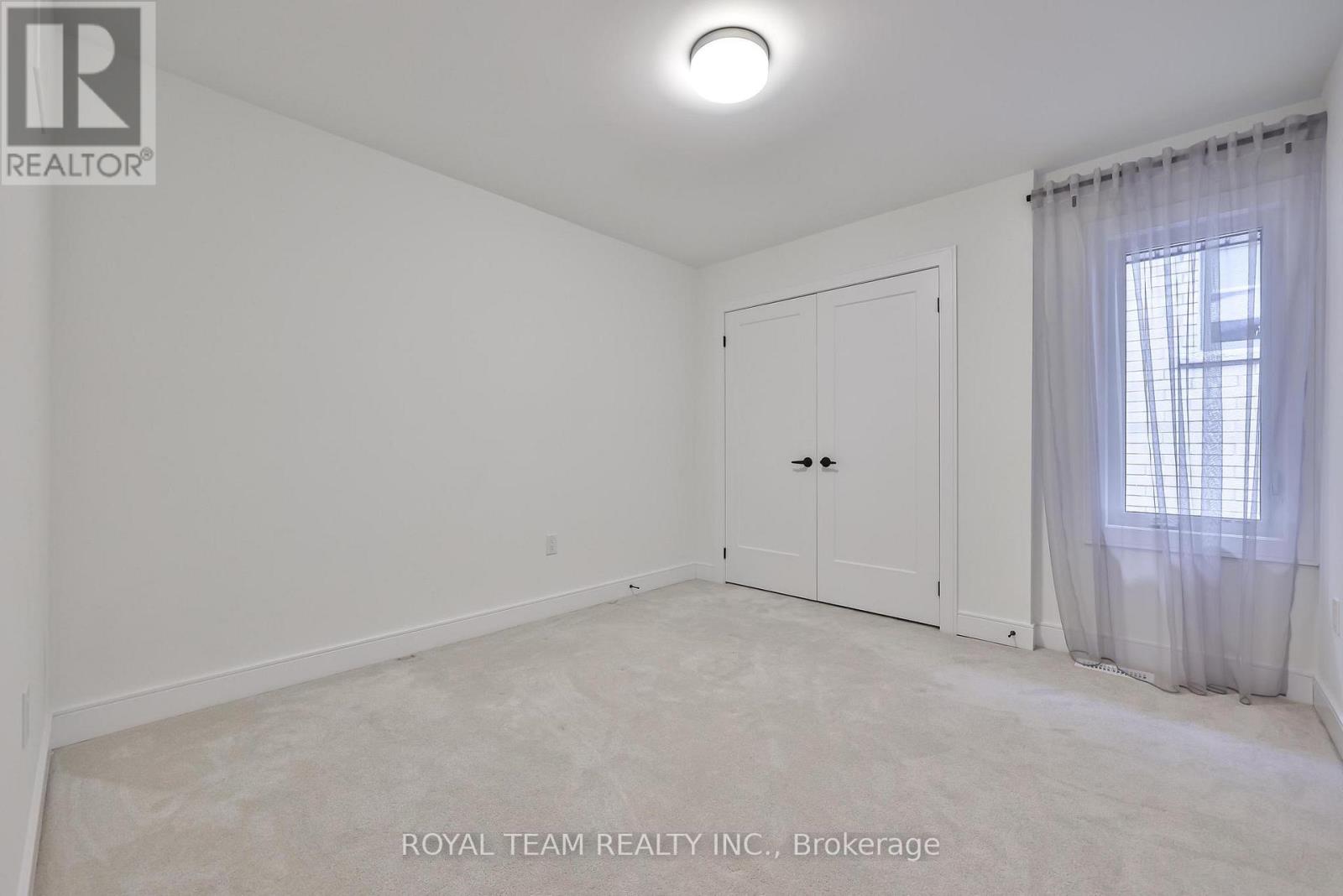 1361 Blackmore Street Property Photo 28