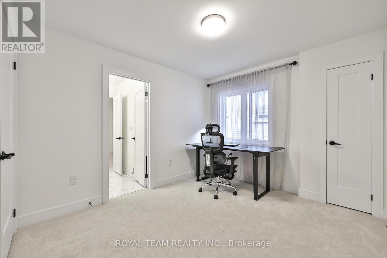 1361 Blackmore Street Property Photo 31