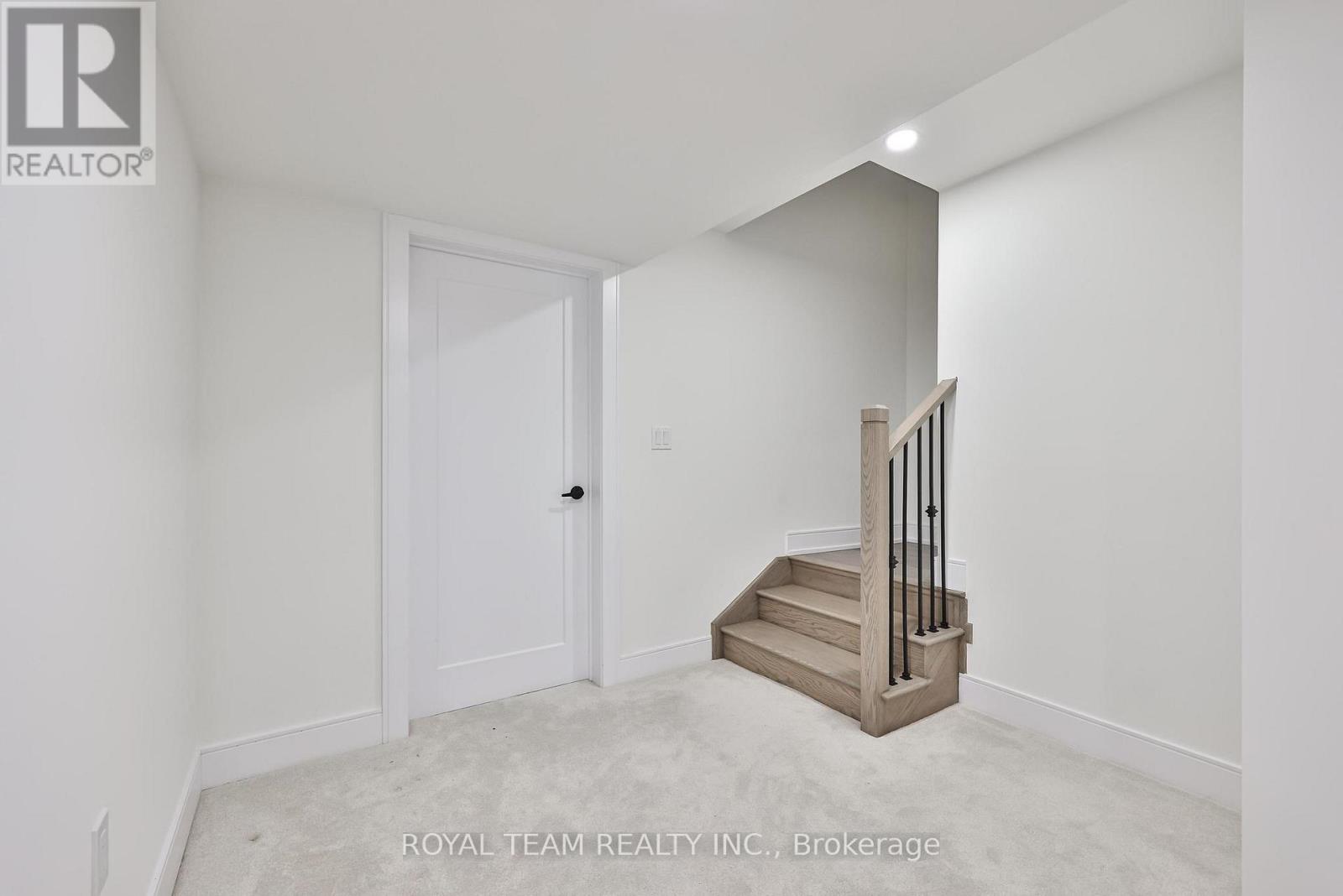 1361 Blackmore Street Property Photo 38
