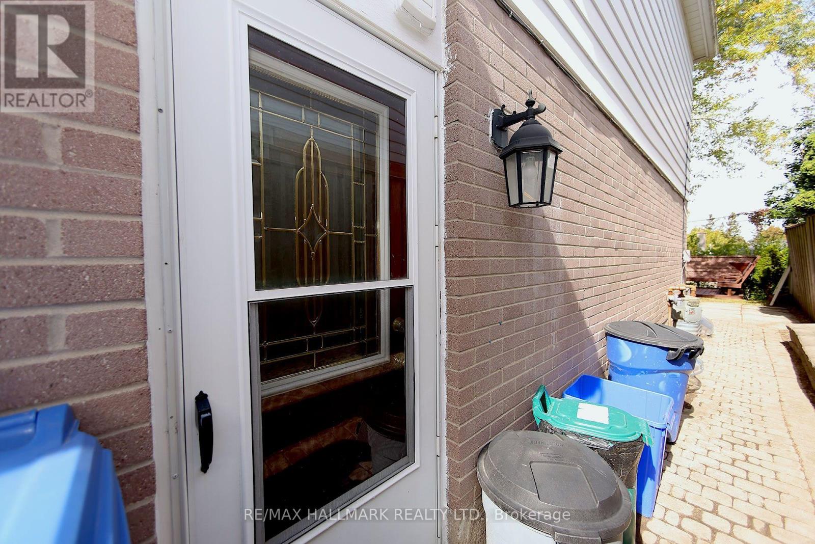 781 Pam Crescent Property Photo 35