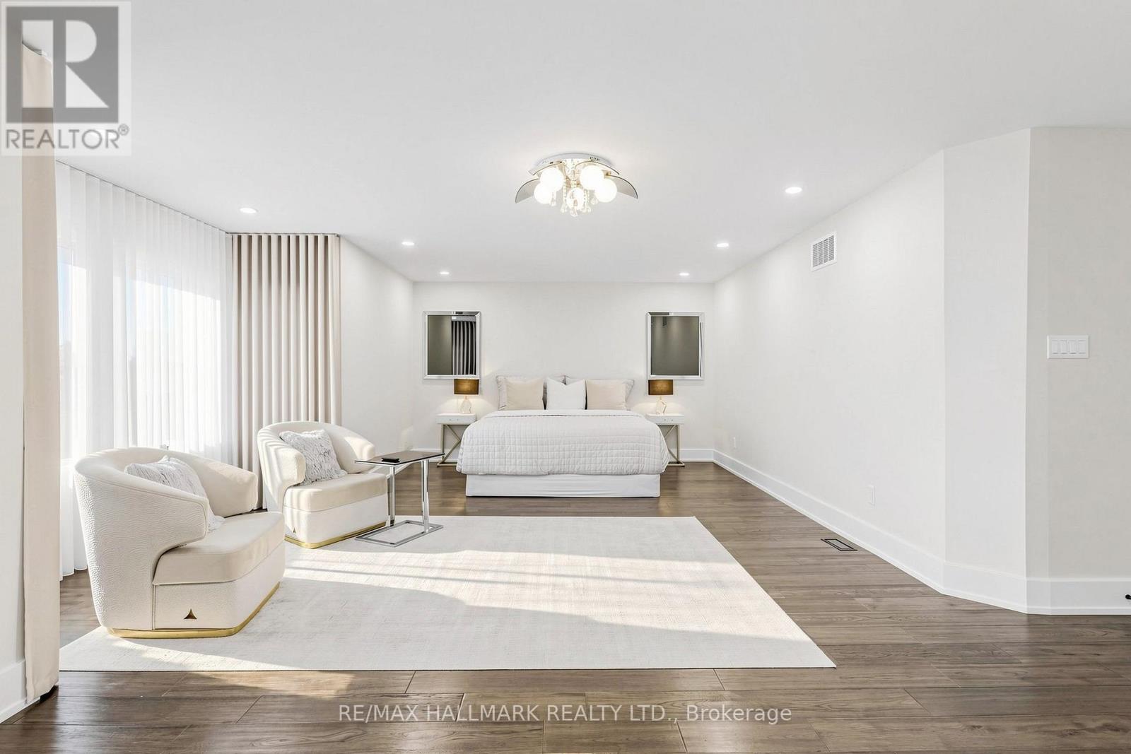 63 Willett Crescent Property Photo 18