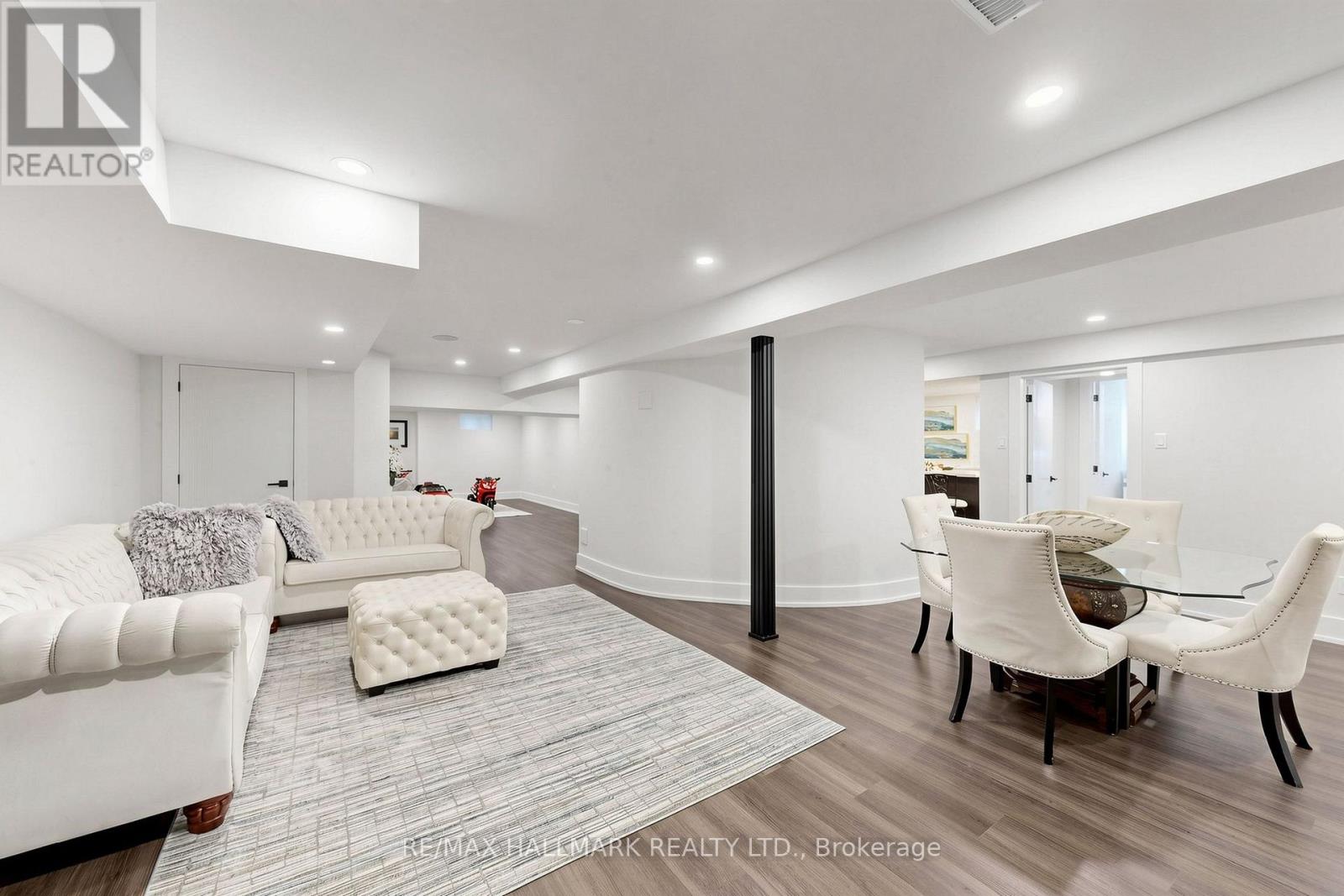 63 Willett Crescent Property Photo 33