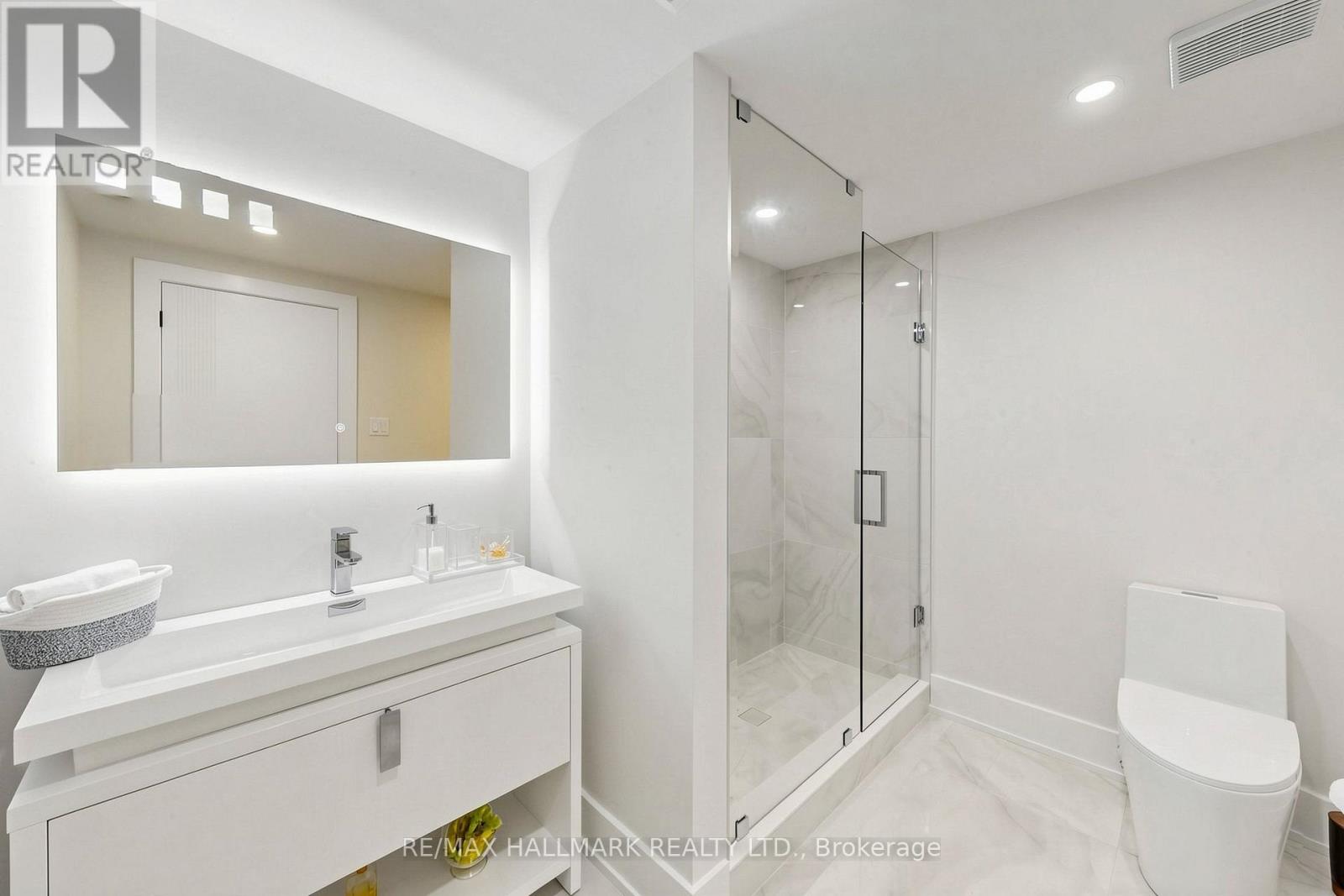 63 Willett Crescent Property Photo 36