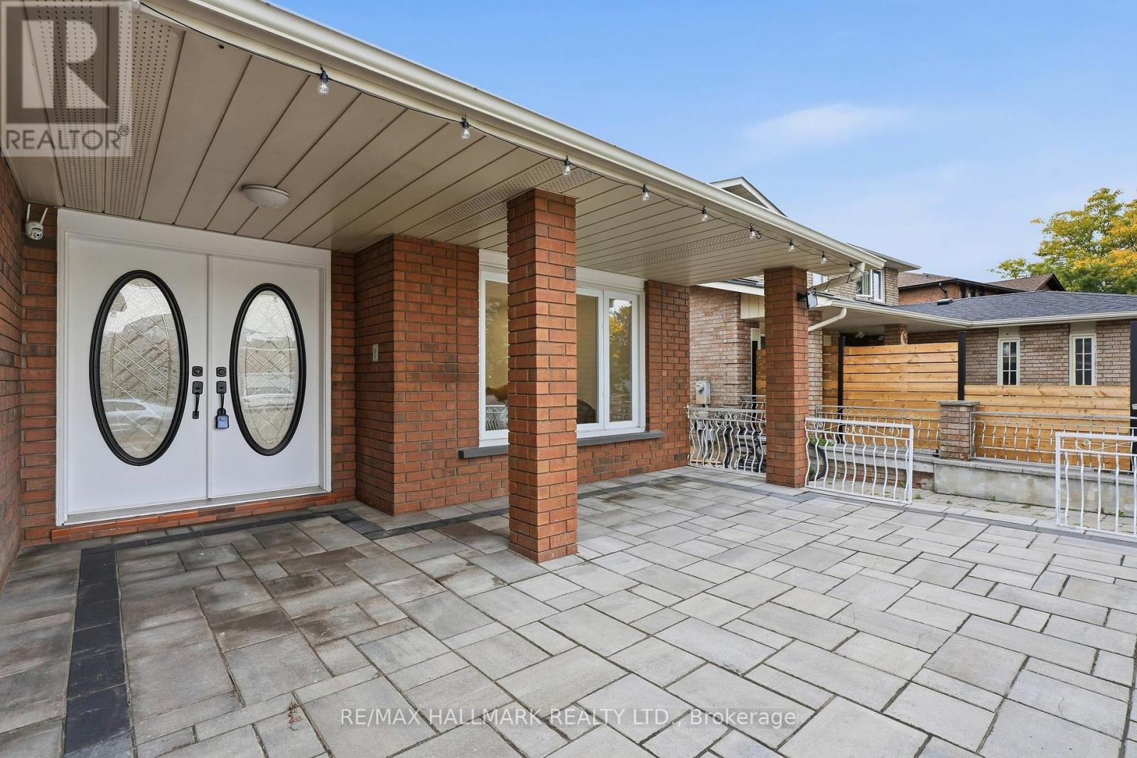 44 Olympia Gate Property Photo 4