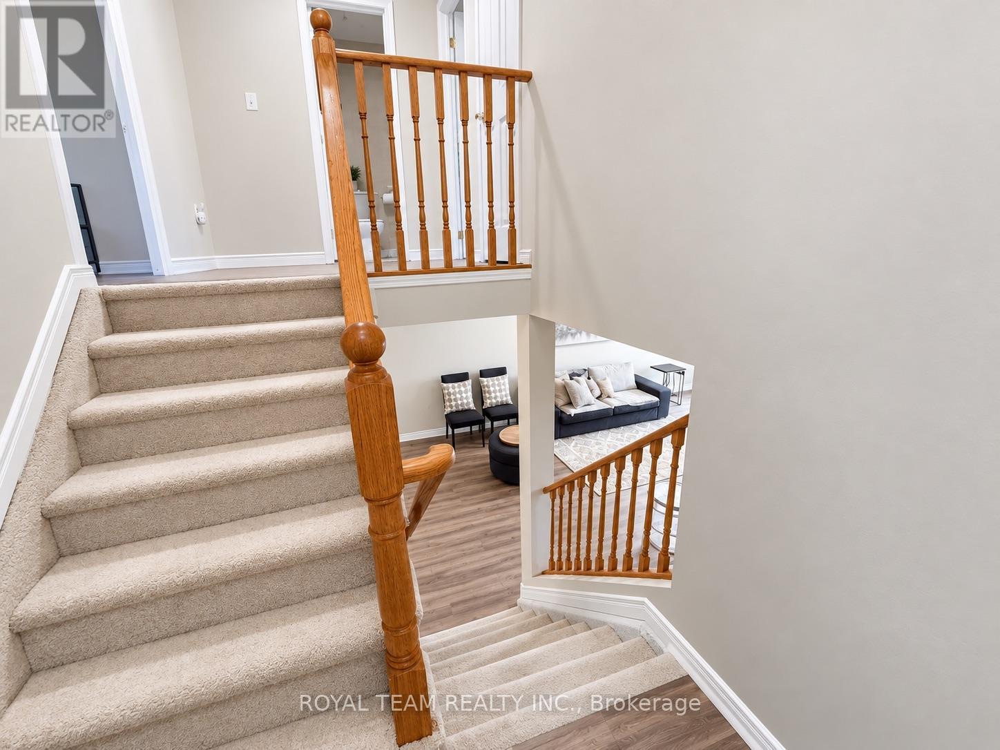 1786 Swan Street Property Photo 6