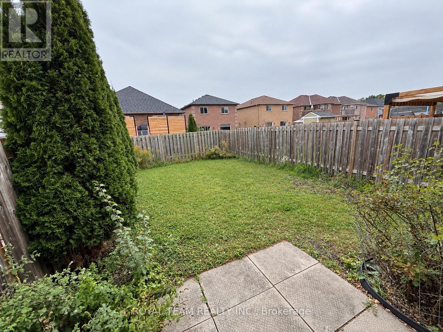 1786 Swan Street Property Photo 13