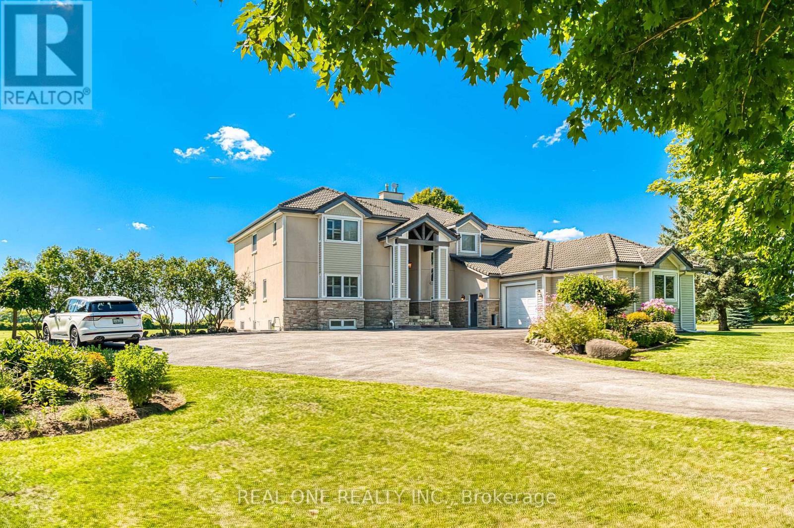 2477 Hornes Road Property Photo 3