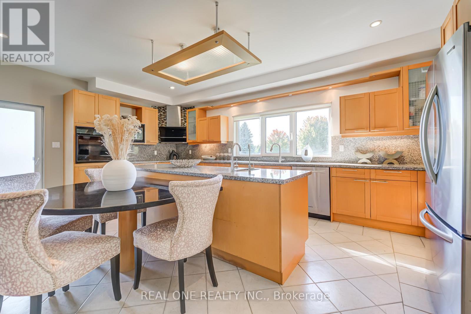 2477 Hornes Road Property Photo 23